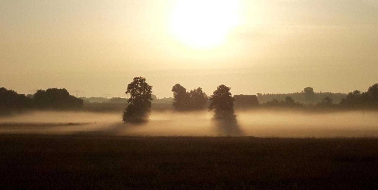 Ein Bett Im Kornfeld - Haus Morgensonne - Mit Innenpool Appartement Schonfeld (Mecklenburgische Seenplatte)